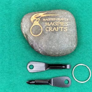 Black Split Screwdriver set Keyring